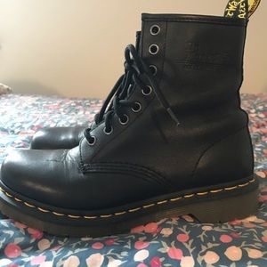 WORN TWICE Dr. Marten’s Lace-up Boots